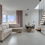 Comfort Plaza 41